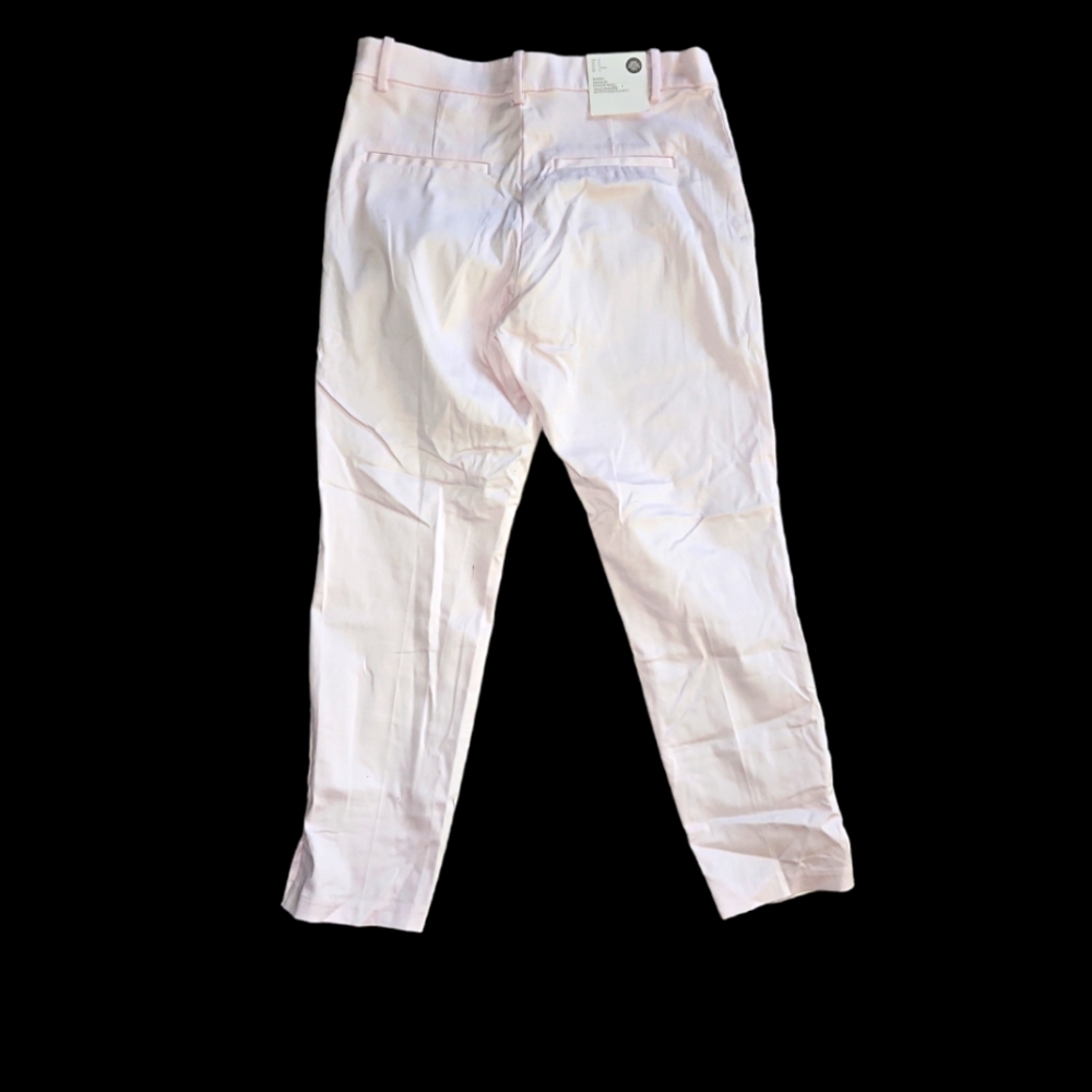 Petal Pink Capri